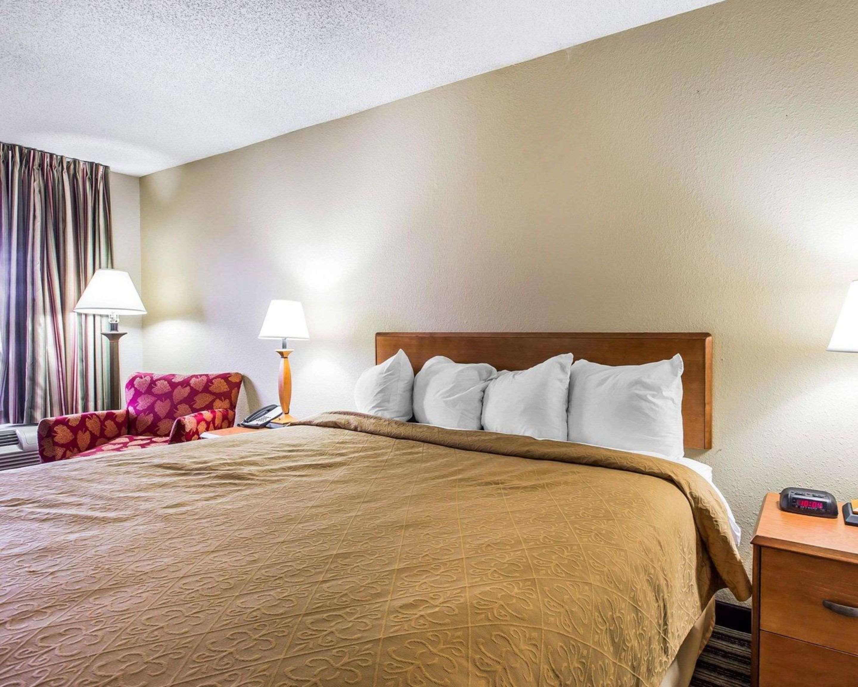 Quality Inn At The Mall - Valdosta Bagian luar foto