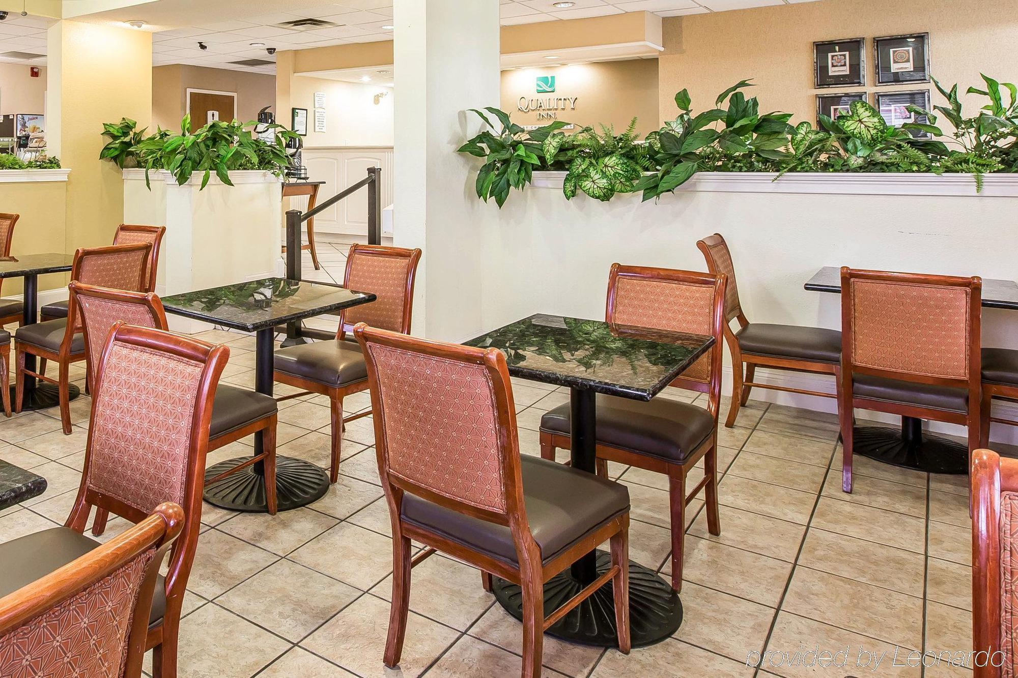 Quality Inn At The Mall - Valdosta Bagian luar foto