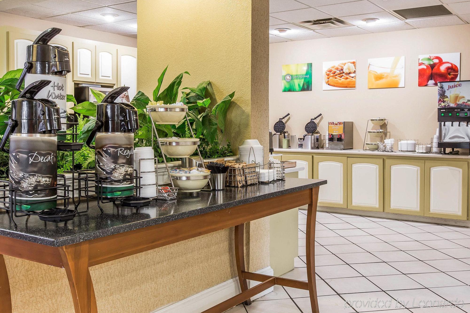 Quality Inn At The Mall - Valdosta Bagian luar foto